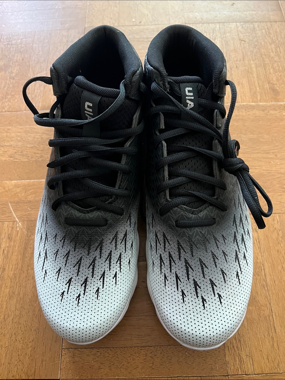 Under Armour Black and Gray Men's Athletic Sneakers